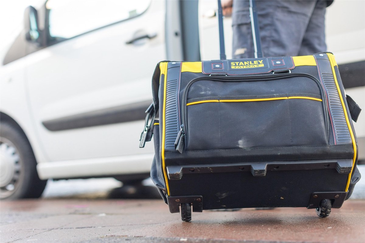 Sac à outils avec roulettes STANLEY FATMAX FMST1-80148 bol
