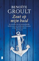 Boek "Zout op mijn huid" van Benoîte Groult met een zilverkleurige anker op een blauwe, verweerde houten achtergrond.