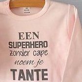 Baby Rompertje lichtroze meisjes met tekst | Een superhero zonder cape noem je tante | | lange mouw | roze met grijs | maat 50/56