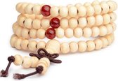 Armband hout - crème kleur met rood - 110 kralen 6 mm- lengte 47 cm