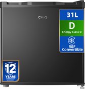 Zwarte CHiQ minivriezer van 31 liter, energieklasse D, met 12 jaar garantie op de compressor.