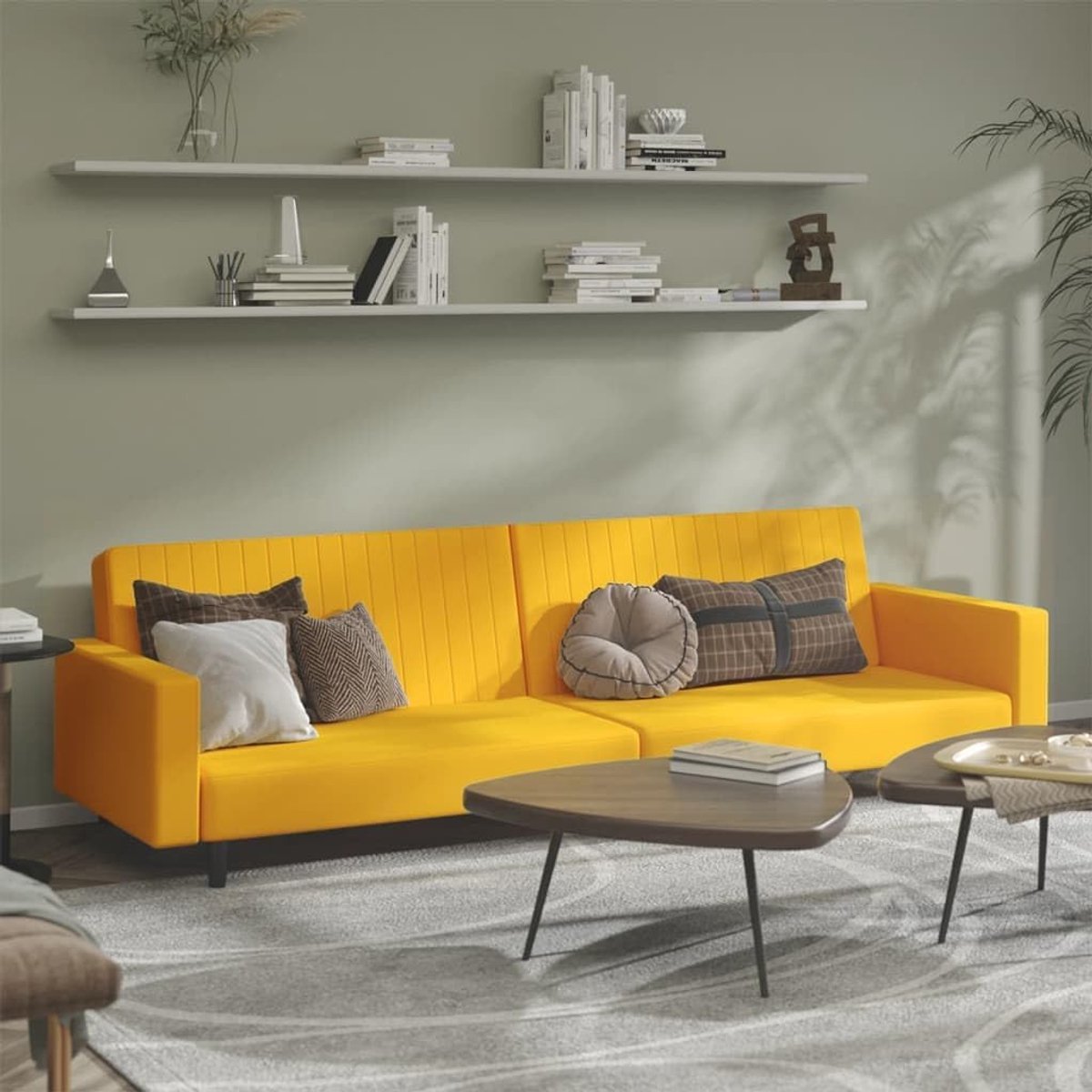 2-zits geel fluweel bedbank met houten frame en zachte velours stof voor woonkamer en logeerkamer als comfortabel zitmeubel en ruimtebesparende slaapgelegenheid
