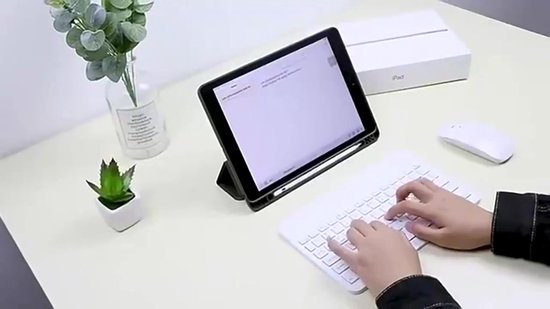 Roze Draadloos Toetsenbord & Muis Set – Compacte Combo voor Laptop, PC & Tablet – Oplaadbaar
