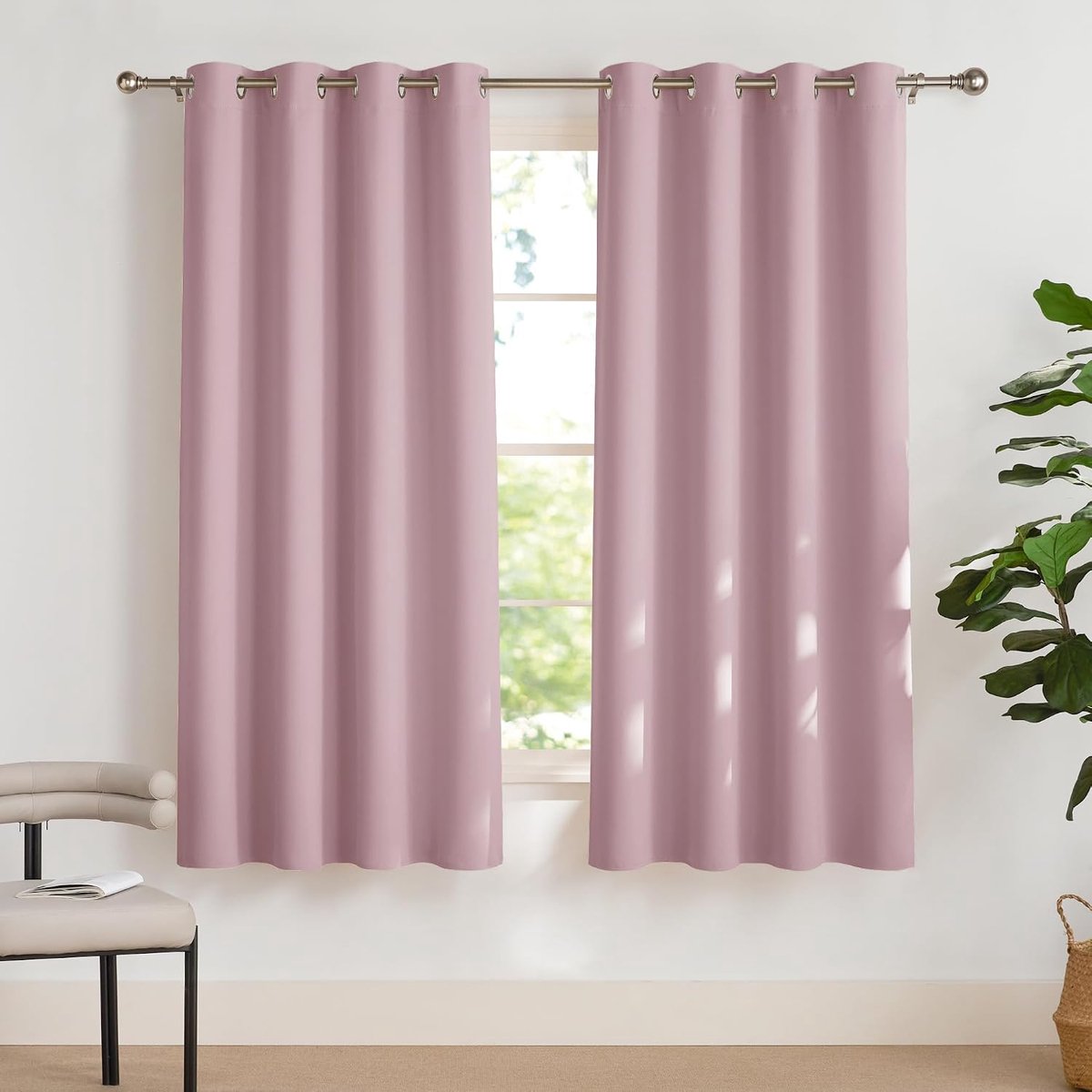 Blackout Gordijn Roze - Raamdecoratie Thermische Isolatie Lichtdoorlatend Blokkerend voor Huis Slaapkamer Stevige Stof Oogjes, B 140 X H 175 cm, Lichtroze, 2 Stuks