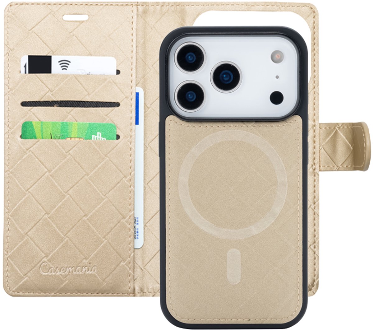 Casemania Hoesje Geschikt voor Apple iPhone 18 Pro Max - Goud - Luxe 2 in 1 Bookcase - Magnetisch Portemonnee Telefoonhoesje met Pasjeshouder en Standaardfunctie - Kunstleer Wallet Case met Fluwelen Touch - Afneembare Cover geschikt voor MagSafe