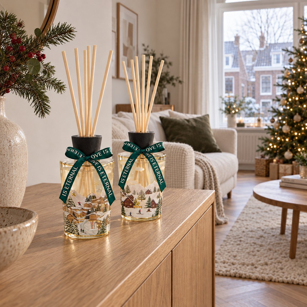 EasyMart Geurstokjes – Huisparfum Diffuser Set 2-Delig – 2x 200 ml Geurverspreider met Rotan Stokjes – Falling Snow & Iced Chalet – Luxe Kerstdecoratie en Kerstcadeau voor Woonkamer, Badkamer & Toilet — cadeau in Wonen & Interieur - foto 8