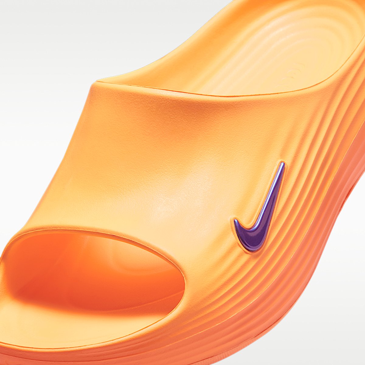 Nike ReactX Rejuven8 Slide Badslippers – Citron Pulse/Volt Ice Rejuven8 Lifestyle Heren Slippers voor Mannen Geel