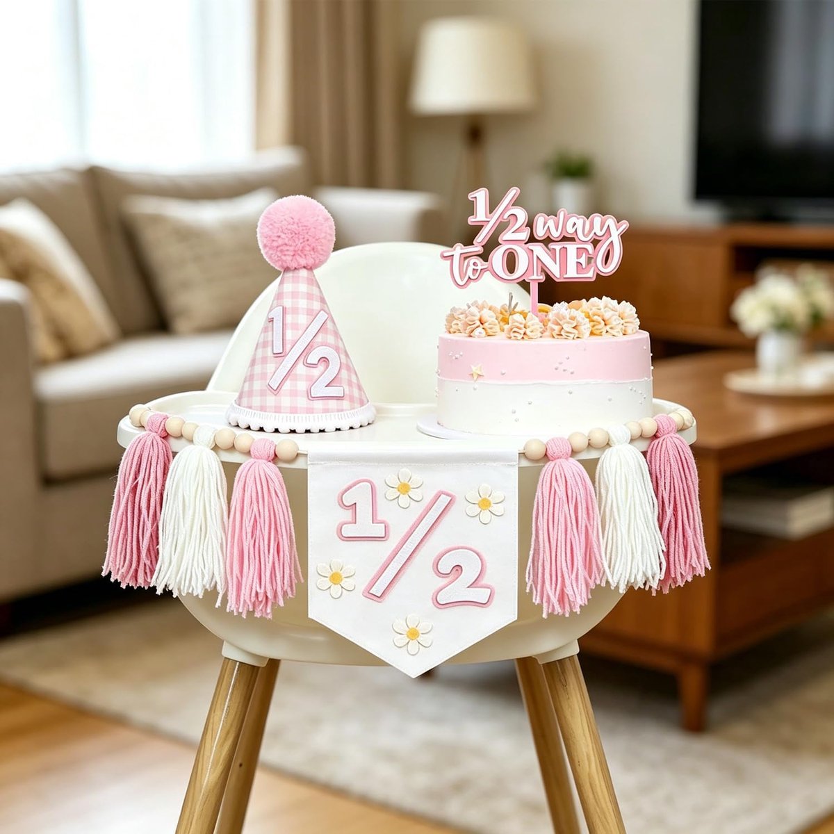 Verjaardagsdecoratieset 6 maanden - Hoogstoelbanner, taarttopper en partyhoed - Halfway to One thema - ShopVlot