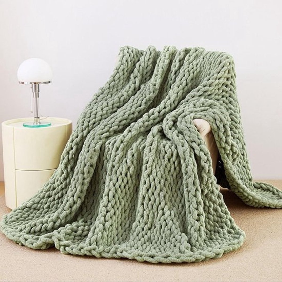 Grof gebreide deken - Chenille plaid - Bank decoreren - 100% handgebreid - 152 x 203 cm - Saliegroen