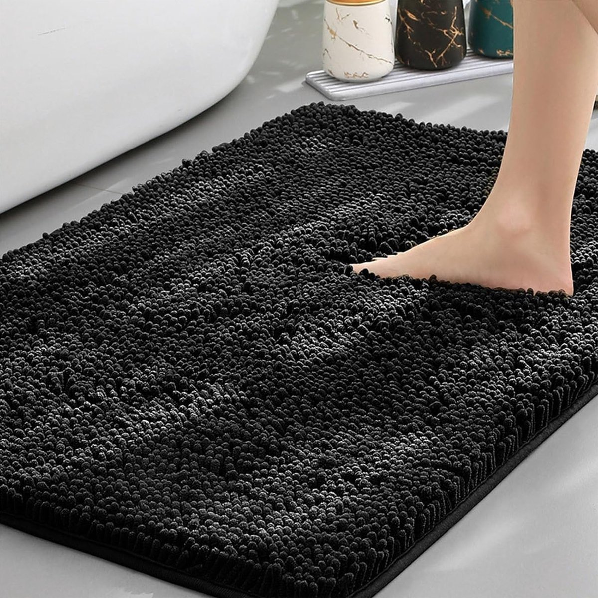 KZQ Zwarte antislip badkamermat van chenille – machinewasbaar, geschikt voor badkamerdecoratie 50*80 cm