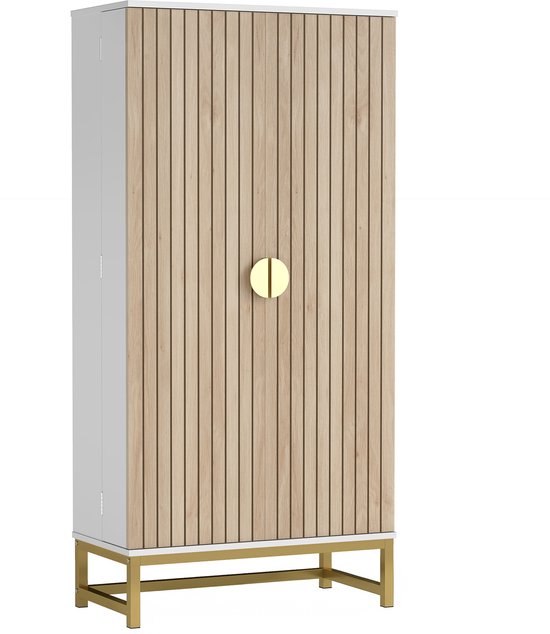 Hoge kast met witte zijkanten, houten lamellen fronten en een goudkleurig handvat. Staat op een goudkleurig frame.