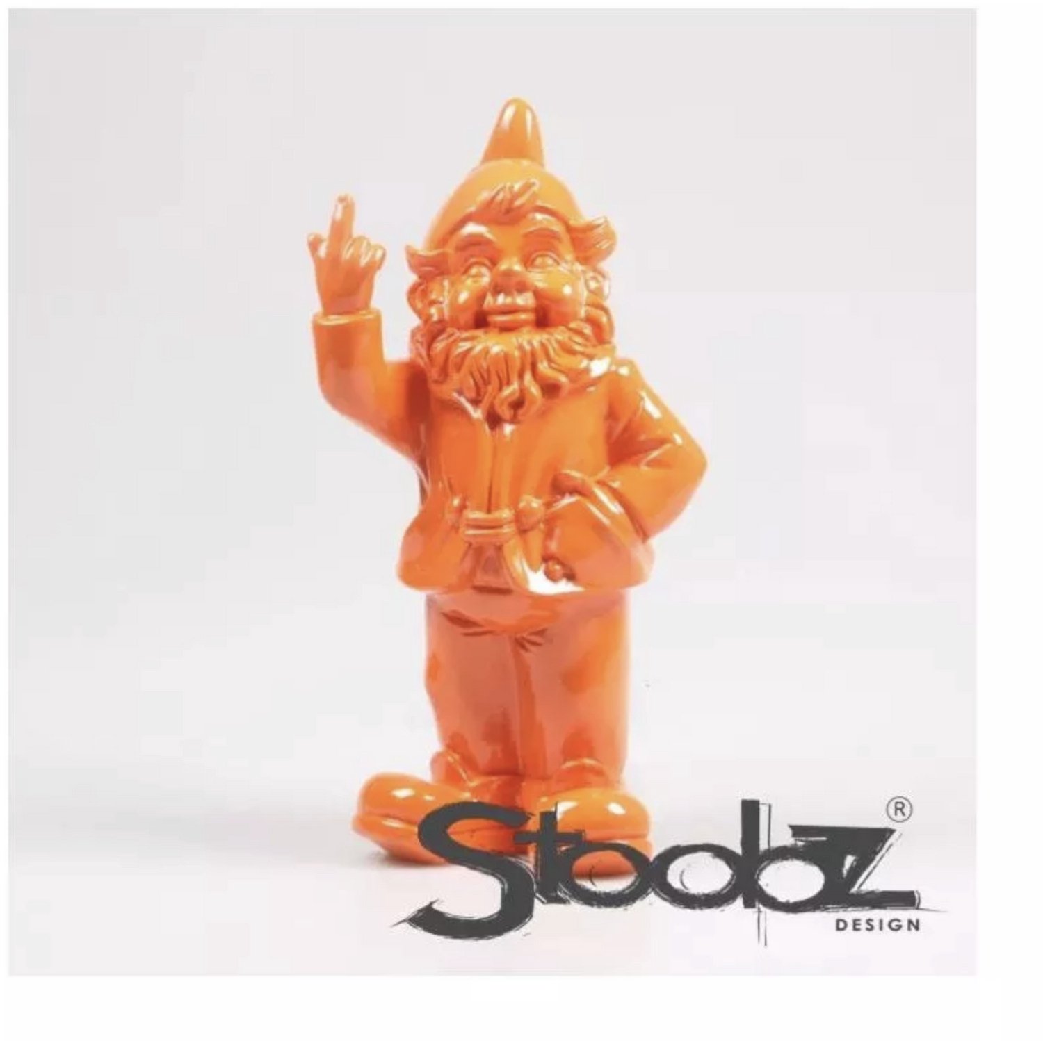 Stoobz kabouter F*ck You 10 cm – oranje – grappig kabouterbeeldje – decoratieve tuinkabouter – humoristische decoratie