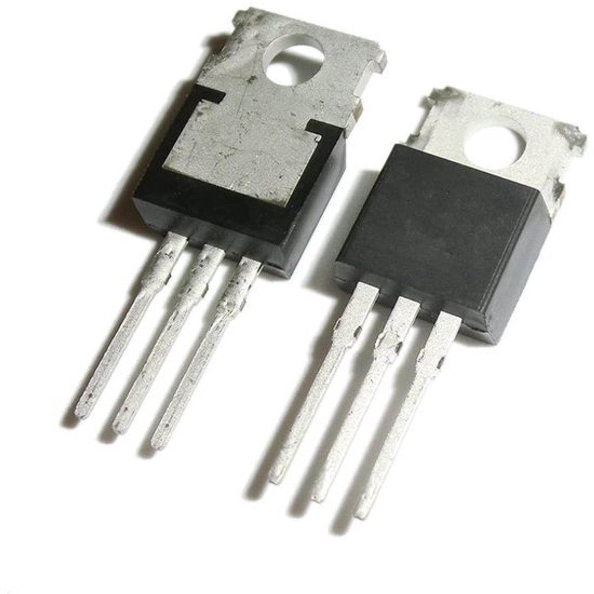 transistorset - componentenpakket - voor elektronicaprojecten - hoge betrouwbaarheid - TO-220-pakket