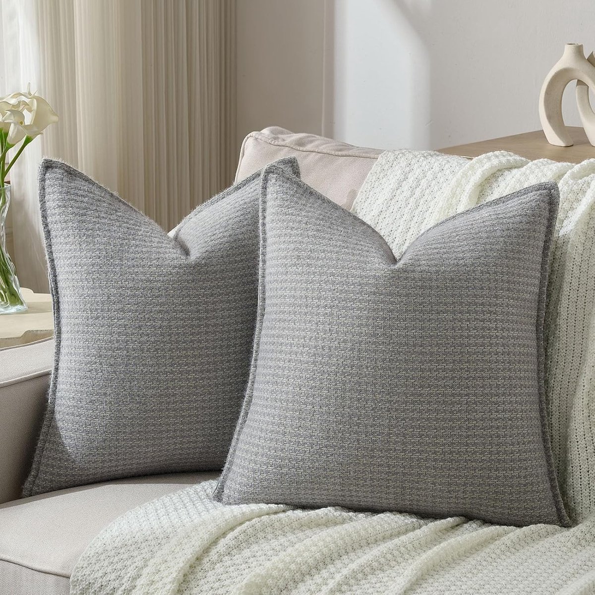 Decoratieve Chenille Kussenhoezen 40x40 cm Set van 2, Zachte Kussenslopen voor Woonkamer en Slaapkamer, Inclusief Rits Sluiting, Lichtgrijs