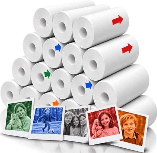 Stapel witte printrollen met gekleurde pijlen, met daaronder vijf polaroid-stijl foto's in verschillende kleuren.