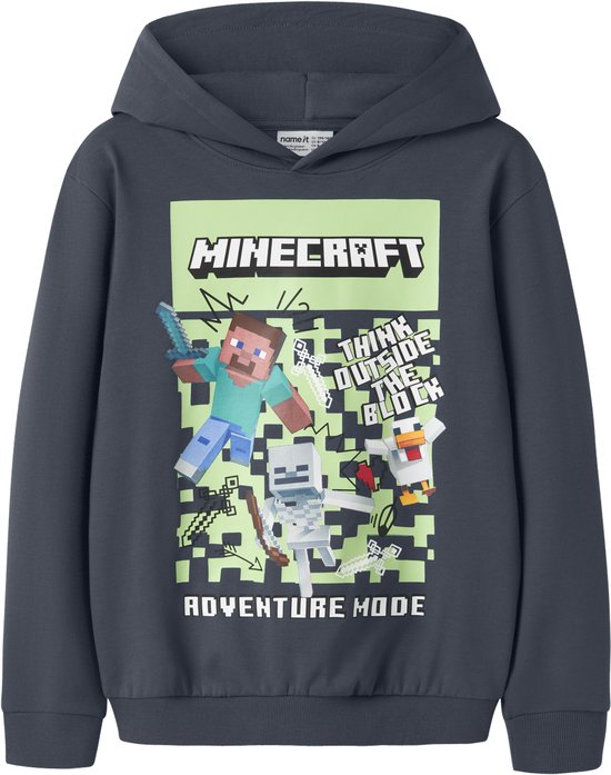 Donkergrijze Minecraft hoodie met print van Steve, een skelet en kip, en de tekst 'Think Outside The Block'.