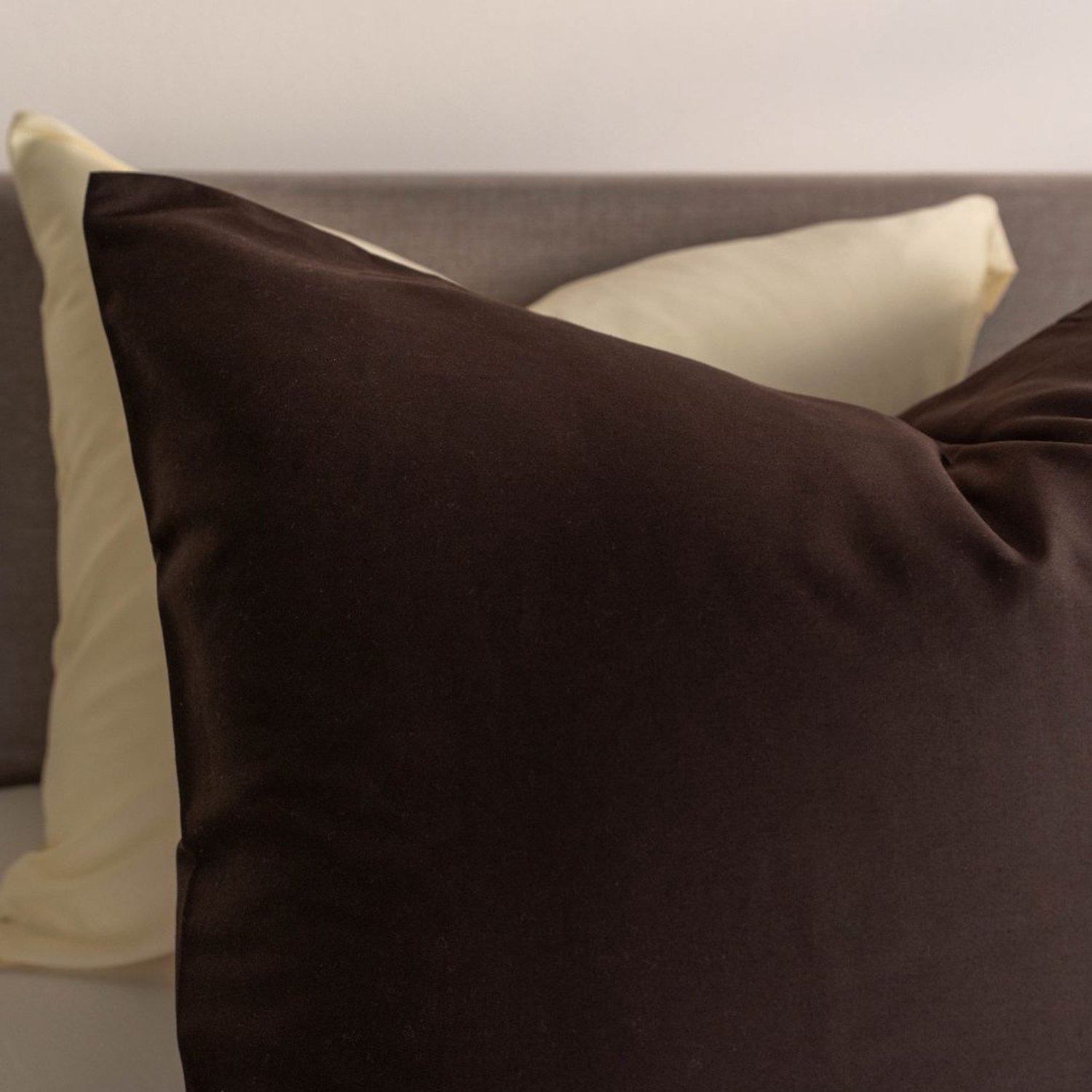 kayori Saya Dekbedovertrek Katoensatijn Chocolate - 140x200-220 + 1 sloop - Eenpersoons- Chocolade