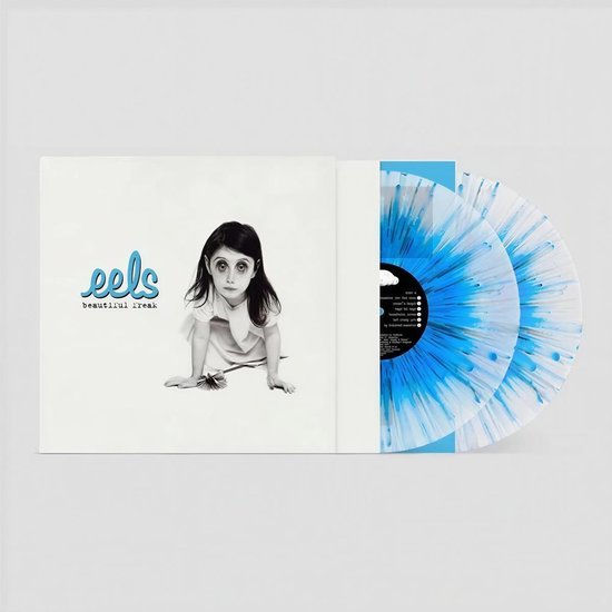 Eels - Beautiful Freak 30th Anniversary vinyl albumhoes met kind op de hoes en twee blauw gespikkelde vinylplaten.