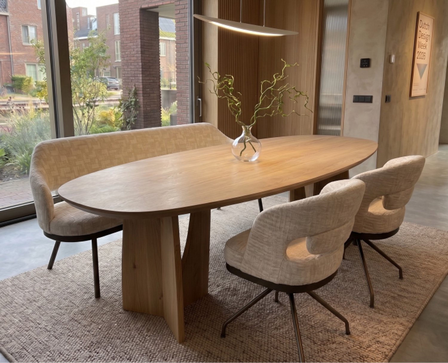 Meubelplaats Eettafel Nina Deens ovaal massief eikenhout - Naturel - Japandi - 280x120 cm