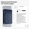 Blauwe Vylento pasjeshouder met uitschuifsysteem en review over veilig opbergen van kaarten.