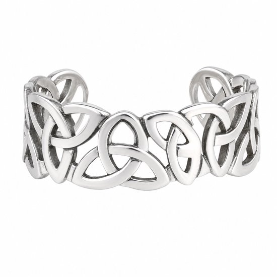 Zilverkleurige open ring met een gevlochten Keltisch knoopmotief in een vintage opengewerkt ontwerp.