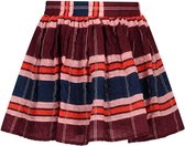 Geplooide rok met elastische tailleband in bordeaux, roze, oranje en donkerblauwe horizontale strepen.