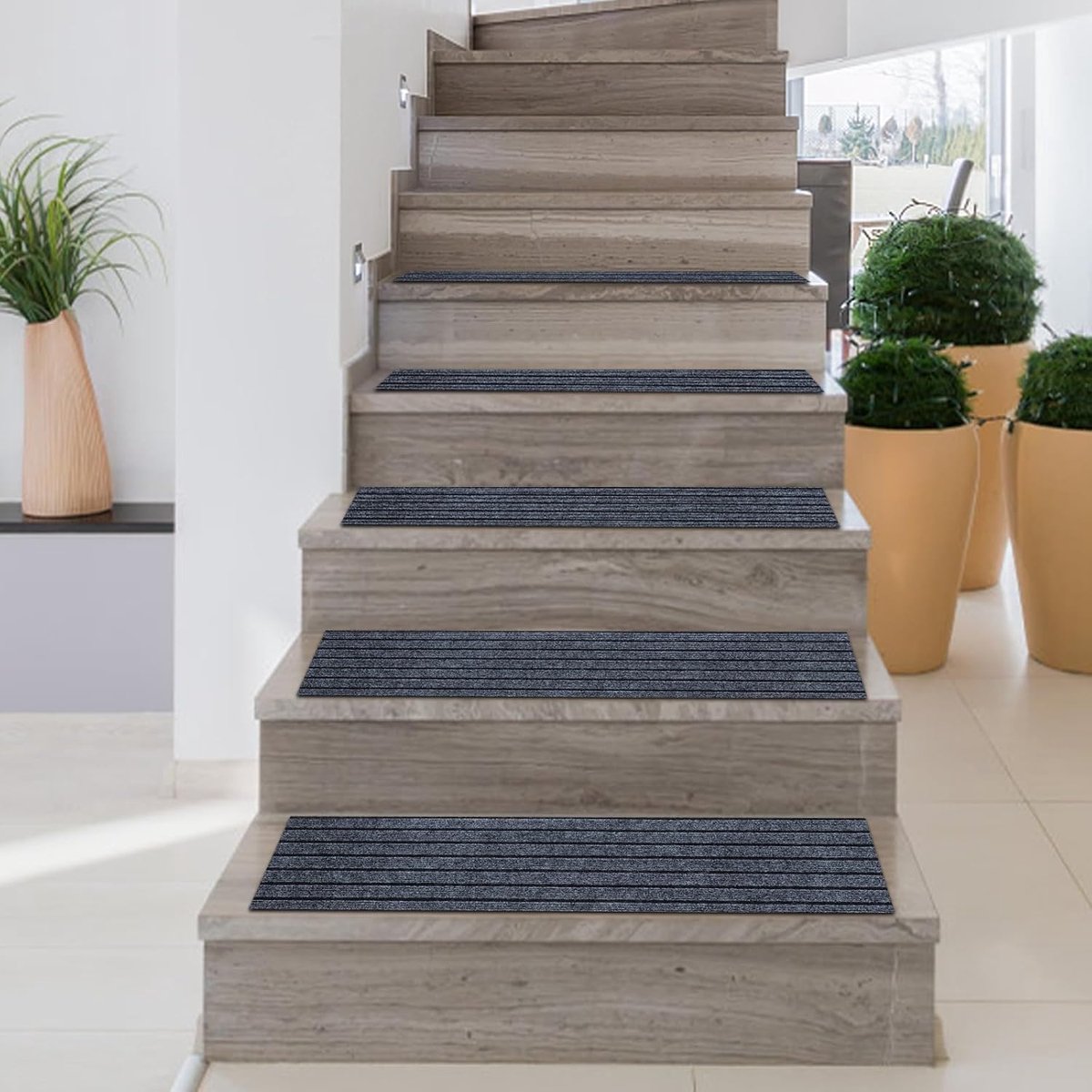 Traptredematten, 15 stuks, 70 x 20 cm, antislip, zacht, rechthoekig, zelfklevend, binnentrap, traptreden voor kinderen, ouderen en huisdieren (grijs)