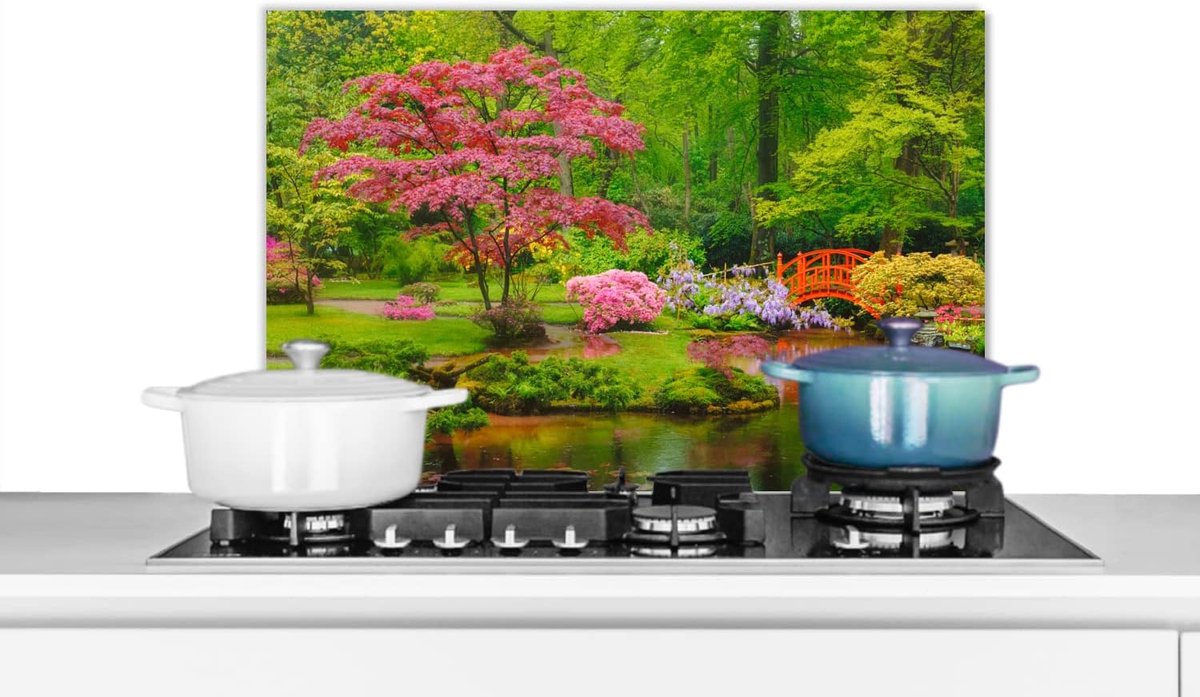 Spatscherm Keuken - 60x40 cm - Brug - Japans - Botanisch - Bomen - Bloemen