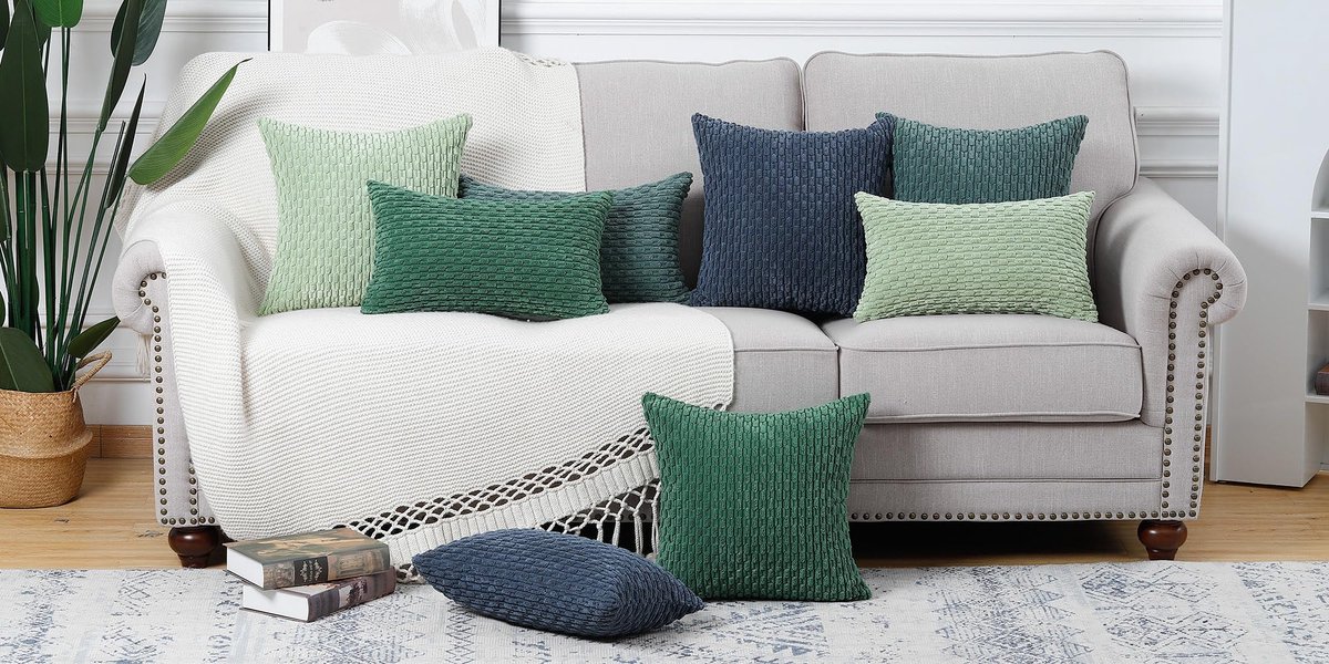 SnelShoppen - Set van 2 Groen Corduroy Kussenslopen 40x40 cm Zachte Decoratieve Kussenhoezen voor Bank en Slaapkamer Boho Stijl