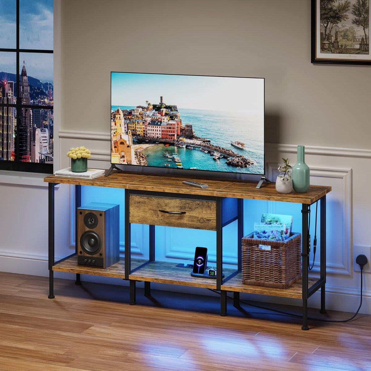 SnelShoppen - TV-Meubel 120cm met LED, Stopcontact, USB-poorten, Stoffen Lade, Open Planken, Rustiek Bruin | TV-standaard voor Woonkamer en Slaapkamer