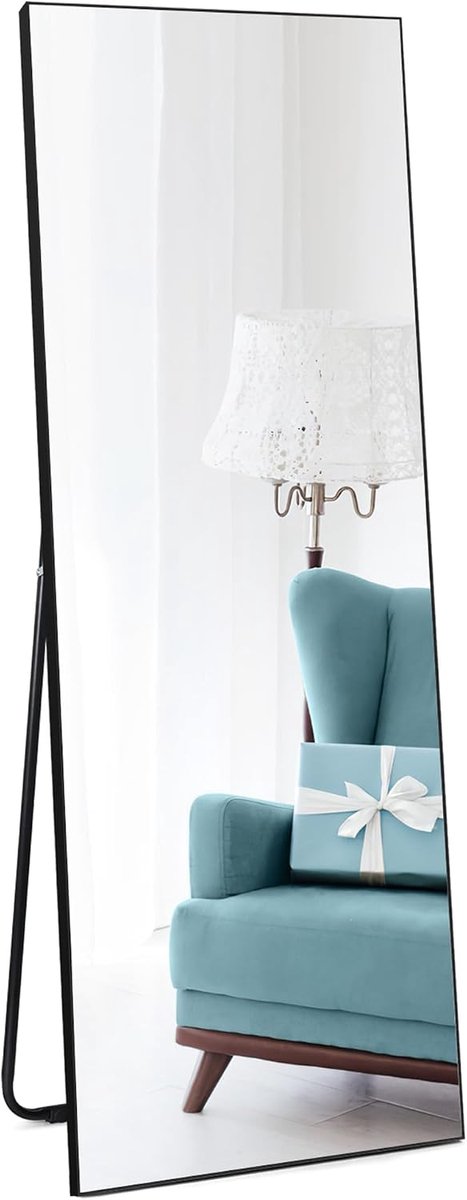 Wand- of staande spiegel met zwart pvc-frame, 140 x 51 cm