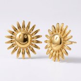 Lundholm Soley Oorbellen Dames Goudkleurig - Smiling Sun Statement Oorbellen Zon Zomer Statement Studs - Premium Stainless Steel - Bloem Zon Hangers Goud Verguld - Vrouwen Cadeautjes Cadeau voor Haar - Scandinavisch Design