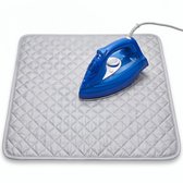 Strijkdeken - 60x55 cm - Lichtgewicht - Strijk - Mat - Hitte bestendig - Doek - Plank - Vouw - Voor op Tafel - Reis - Strijkijzer - Mini - Mouwplankje - Kussen - tafelstrijkplank