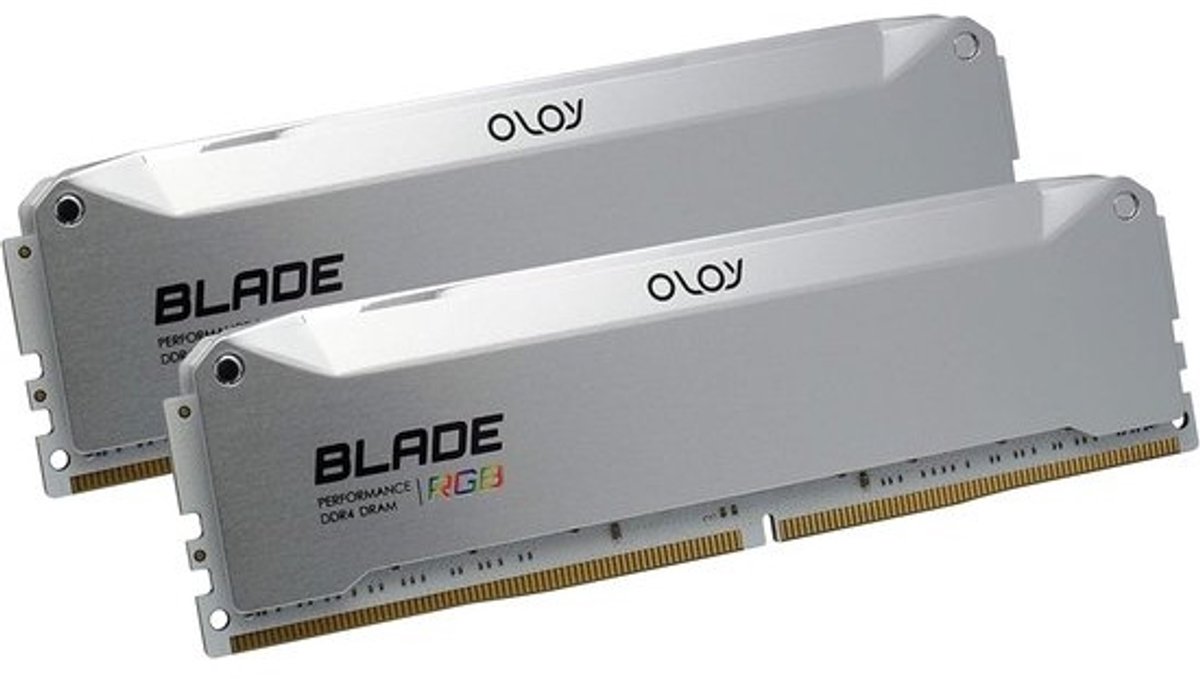 16GB (2x8GB) DDR4 RAM Blade Aura Sync RGB 3600MHz voor Gaming - UDIMM 288pin
