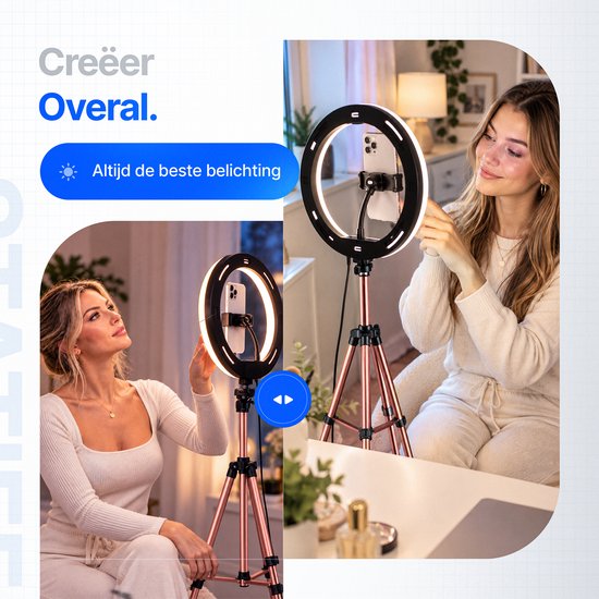 Vrouw stelt Studio ME ringlamp in voor optimale verlichting in een huiselijke setting.
