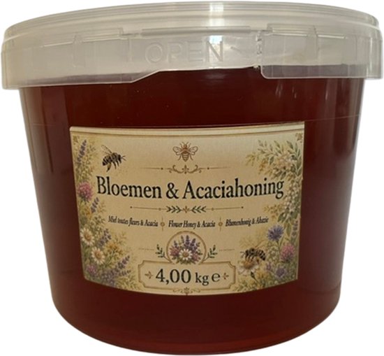 Transparante emmer met donkerbruine bloemen- en acaciahoning, 4 kg inhoud, met etiket voorzien van bijen en bloemen.