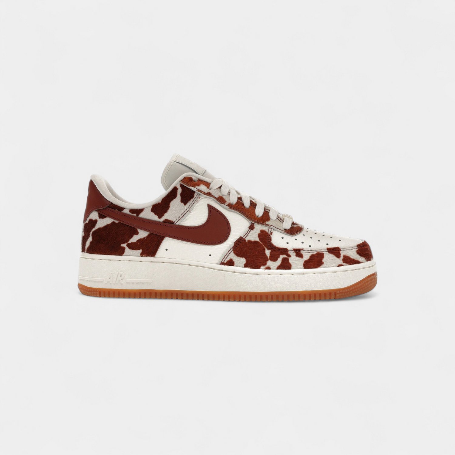 Nike Air Force 1 ’07 Field Gum Medium Sail Bruin