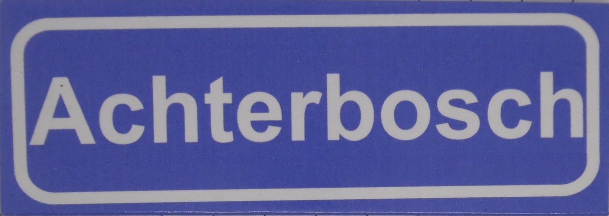 Souv© - koelkast magneet - plaatsnaam bord - kombord - souvenir - koelkastmagneetje - relatiegeschenk Achterbosch