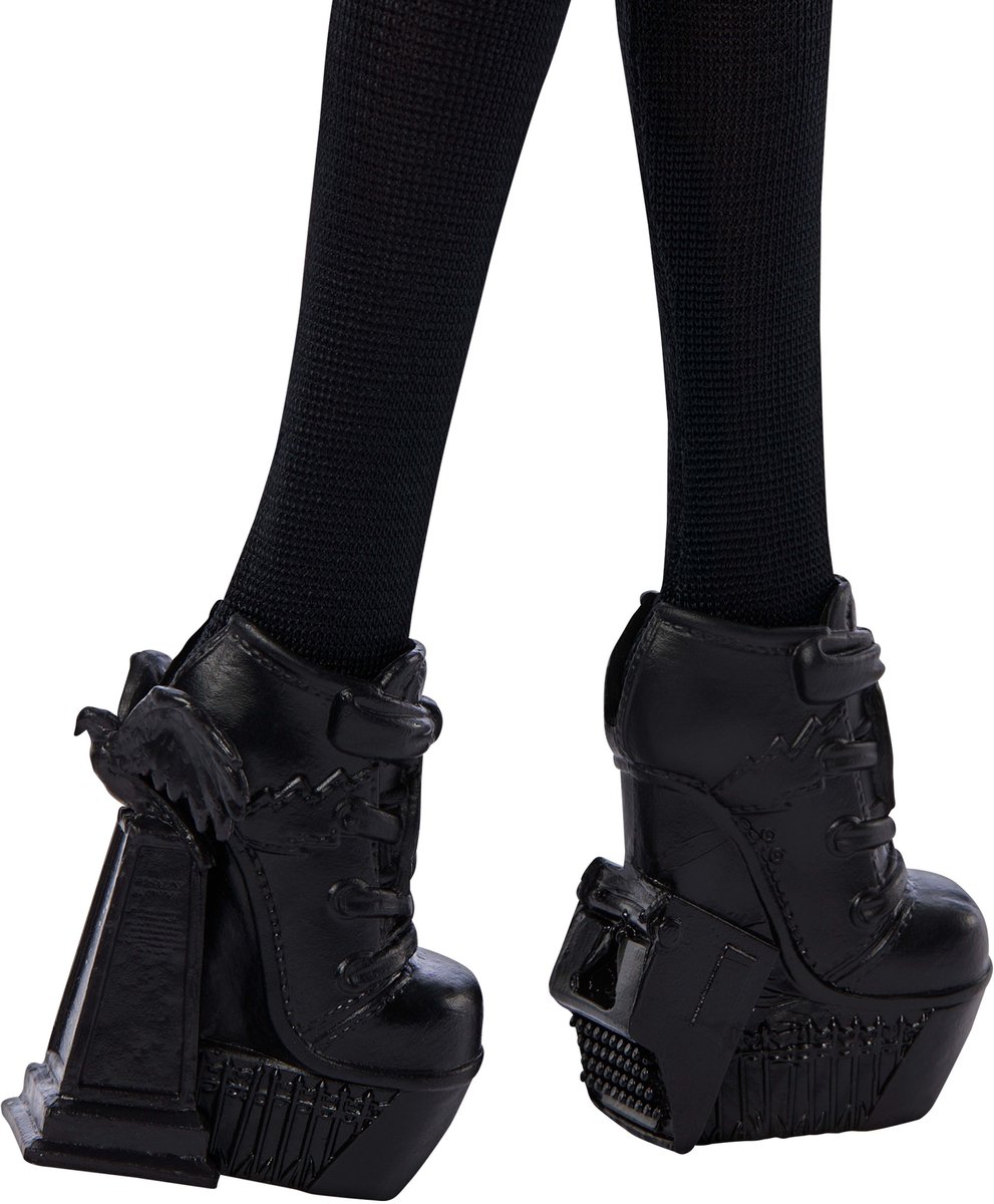 Monster High x Wednesday verzamelpop - Wednesday Addams in zwarte jurk met Thing als accessoire — afbeelding 9