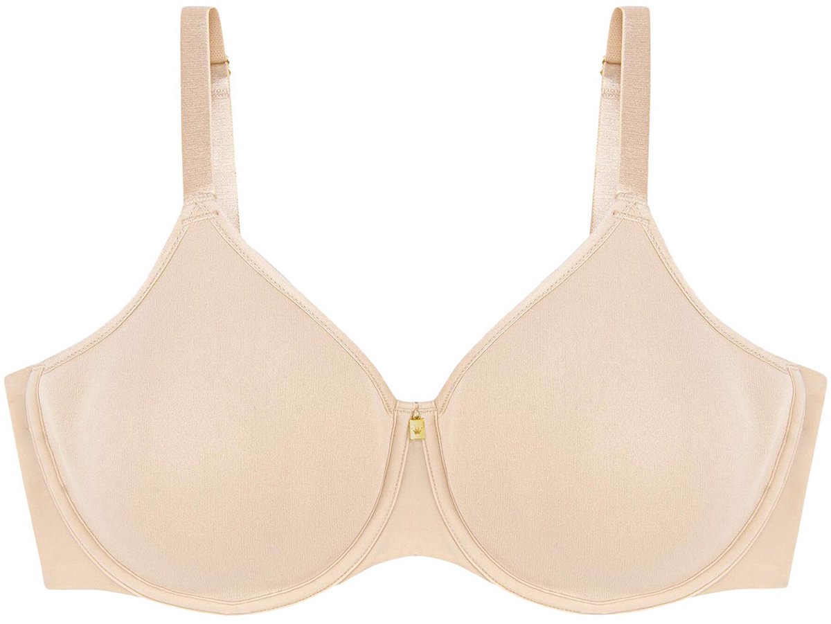 Triumph Minimizer-BH Body Make-Up Essentials