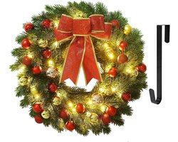 Juegoal 16 inch Pre-Verlichte kerstkrans met metalen hanger, grote rode boog en gekleurde ballen, batterij aangedreven met warm wit 40 leds lichten, voordeur sparren verlichte krans X-max decoraties