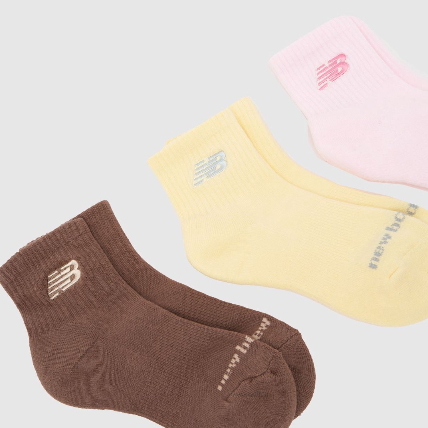 New Balance Ankle 3 Pack Sportsokken 3-pack – / Ankle Lifestyle Unisex Sokken voor Mannen en Vrouwen Bruin