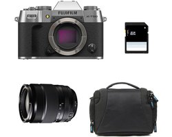 FUJIFILM X-T50 Silber + 18-135 + Tasche + 8 GB SD-Karte