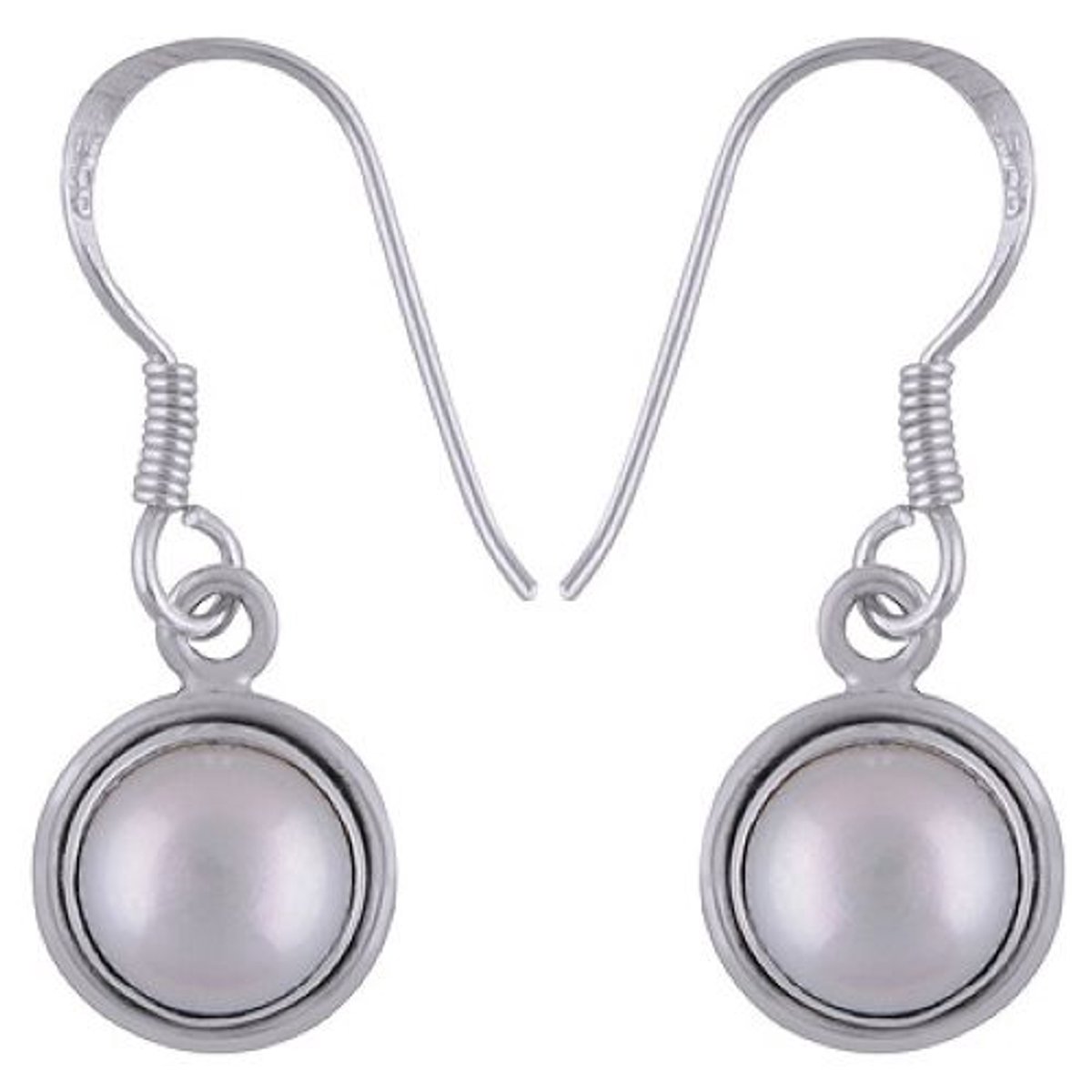 Oorbellen van 925 sterling zilver met ronde parel en subtiel draadwerk
