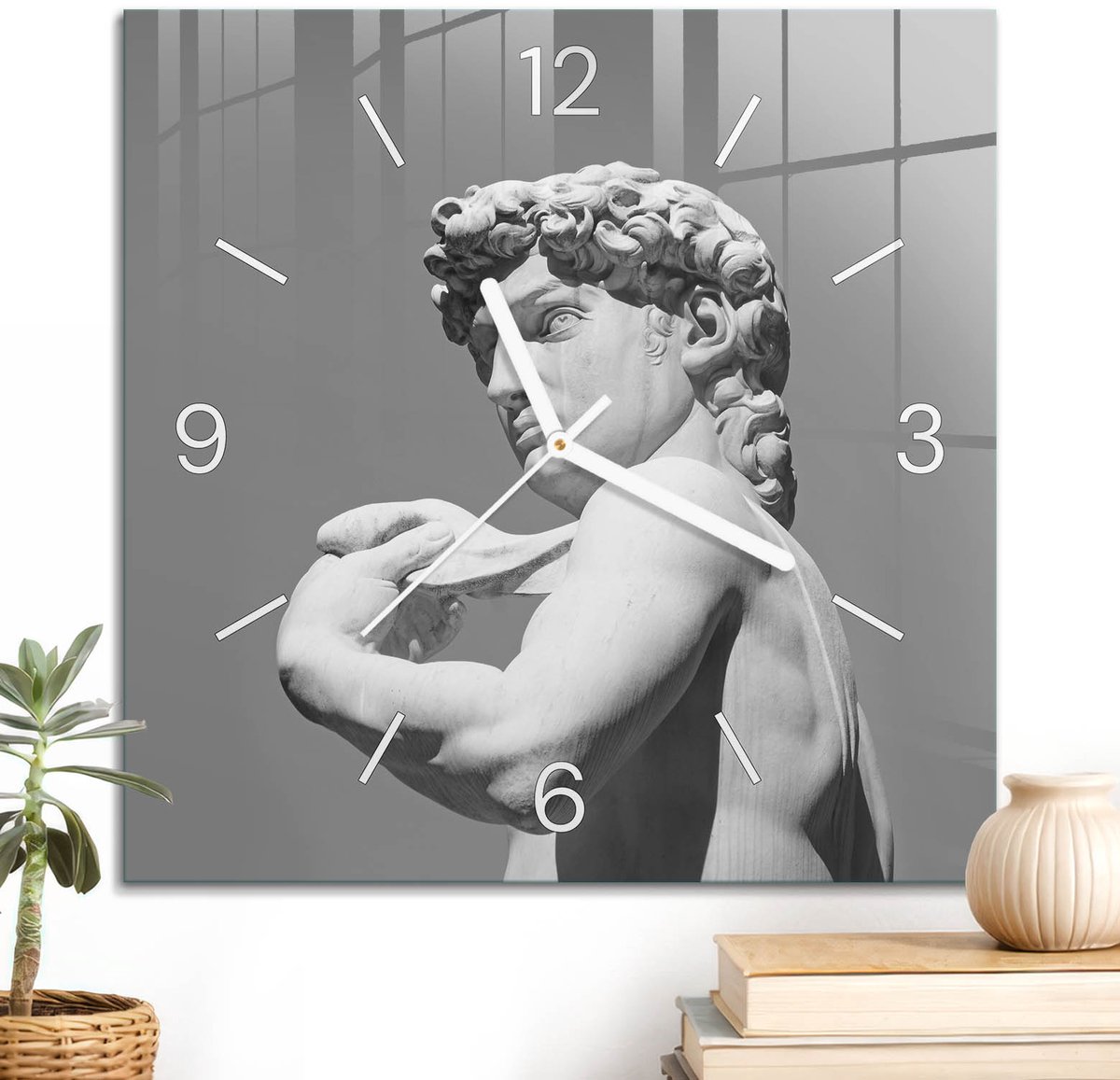 ArtPrintCave Grijs Glazen Klok - 30x30 cm - Wandklok Vierkant - Marmeren Beeld Wandklok Keuken - Mensen Unieke Klok - Witte Klokwijzers