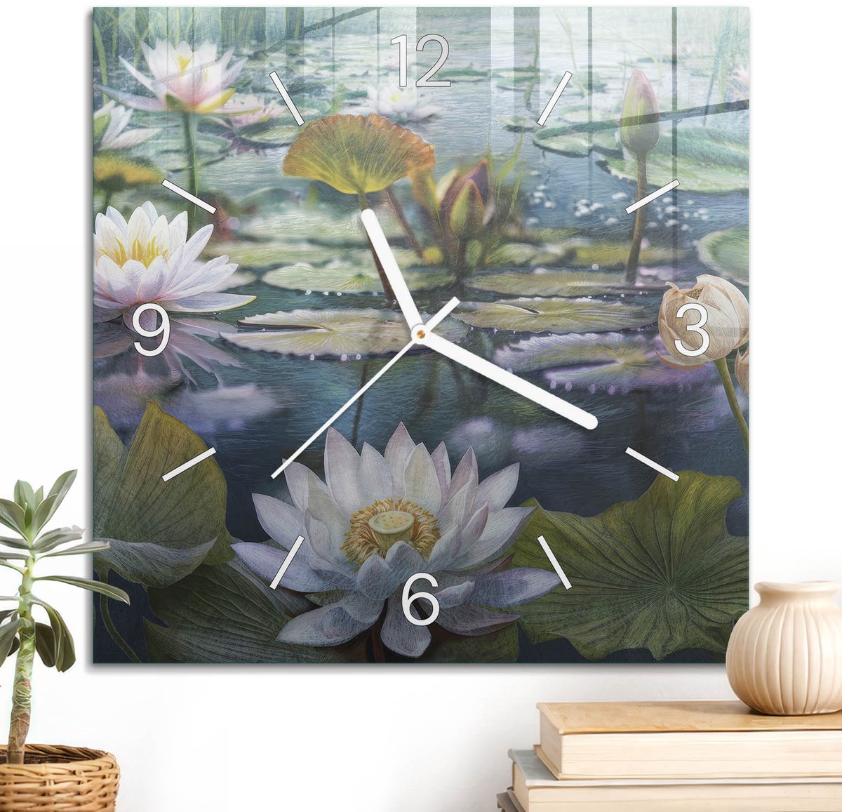 ArtPrintCave Groene Glazen Klok - 30x30 cm - Wandklok Vierkant - Waterlelies Stille Wandklok - Bloemen En Planten Wandklok Keuken - Witte Klokwijzers
