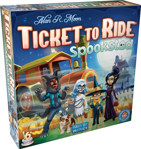 Doos van Ticket to Ride Spookstad. Een trein met pompoenen en vier figuren: een wolf, skelet, heks en vampier. Leeftijd 6+.