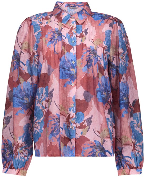 Roze blouse van Geisha met een blauwe bloemenprint, kraag, knoopsluiting en geplooide details.