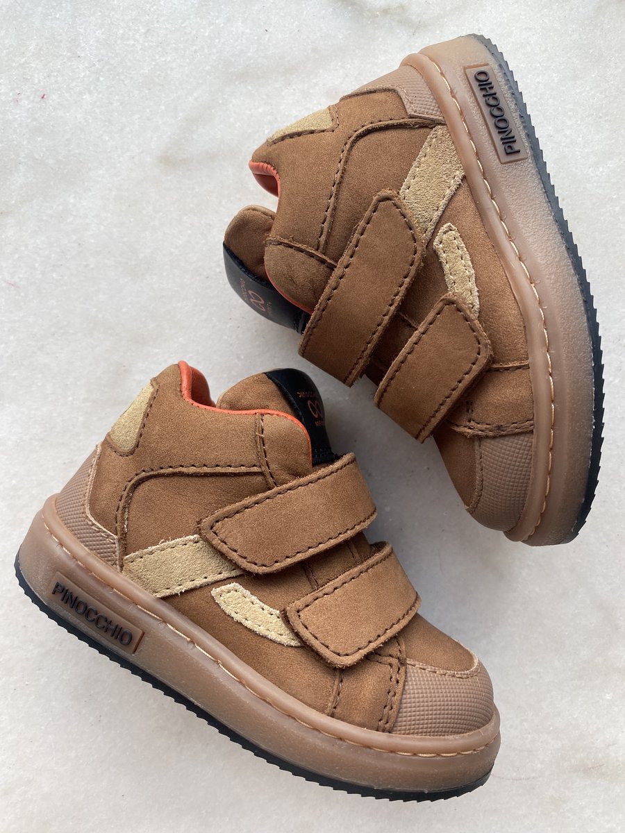 Pinocchio velcro sneaker maat 25