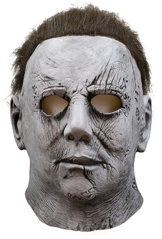 Gedetailleerd grijs Michael Myers-masker met rimpels, littekens en kort bruin haar op een witte achtergrond.